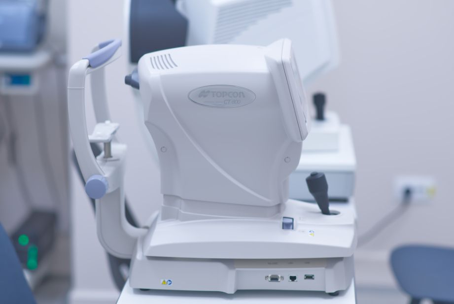 Auto-kerato-refractometru-KR-800-Topcon